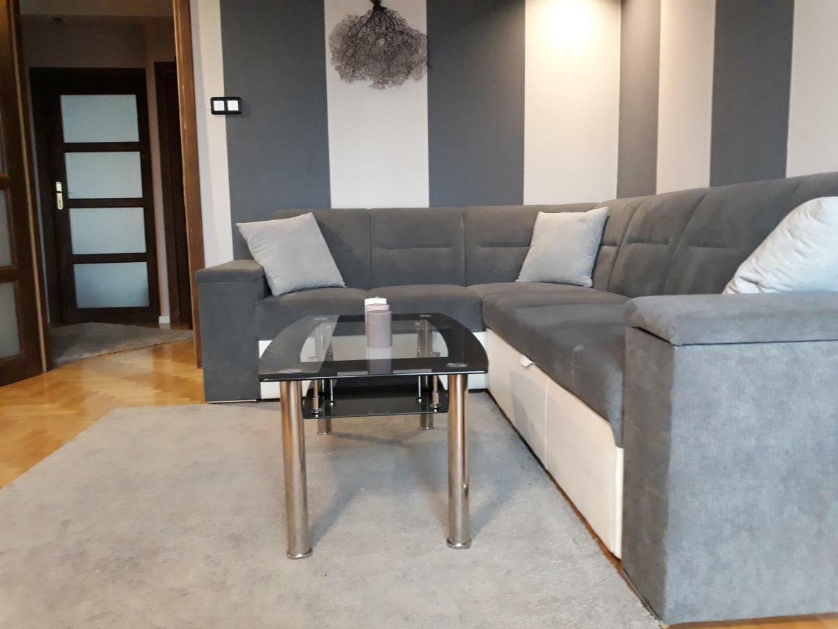 Letnia Oliwa Apartment *